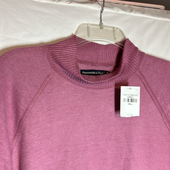 Abercrombie & Fitch Mauve Long Sleeve Sweater - Picture 4 of 4
